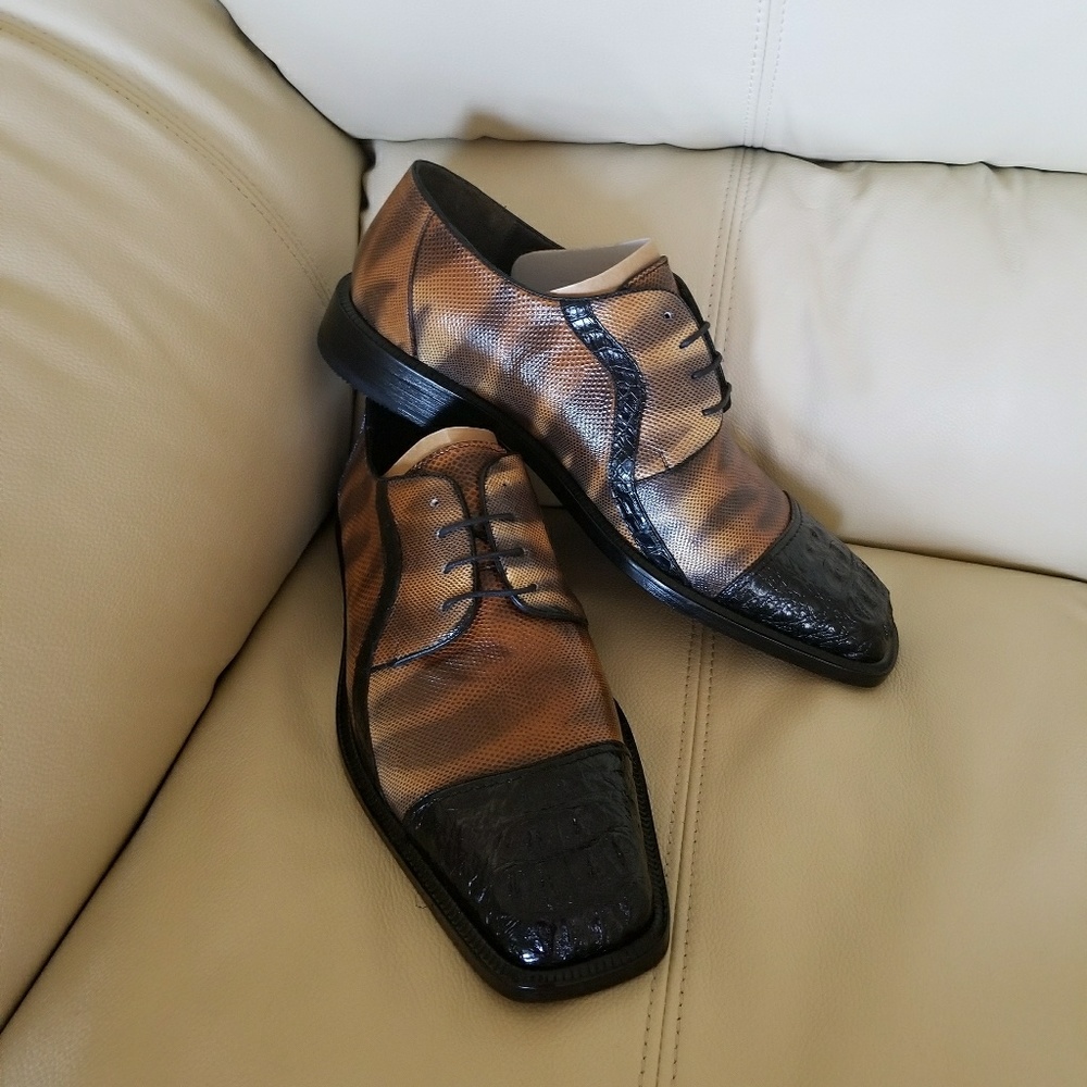 *NEW*Luxury Mens Shoes- Silvio Bertinni